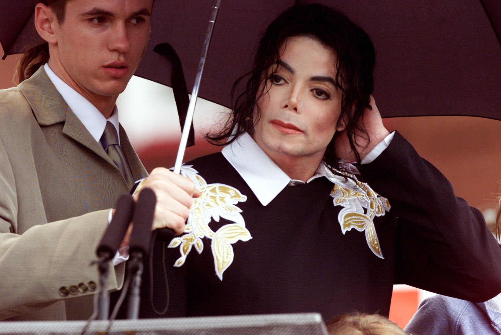 Sõge laim või võigas tõde? Michael Jackson tahtis abielluda sõbra 12aastase tütrega?