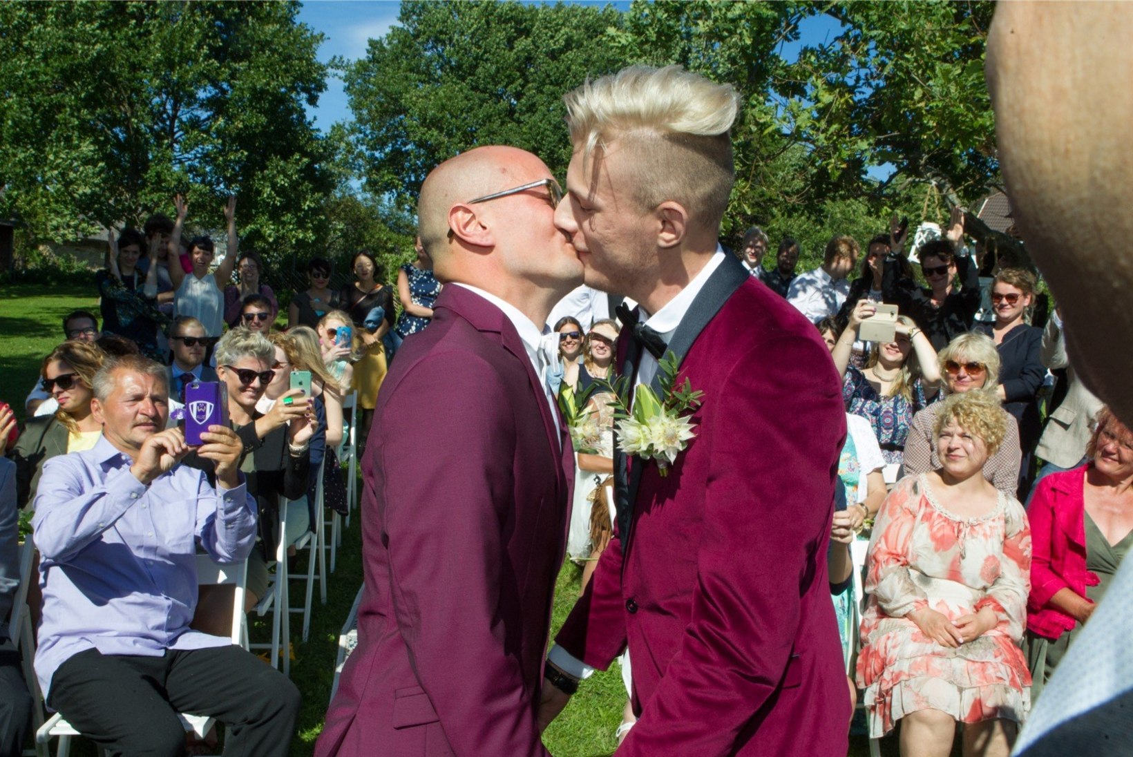 Eile peeti Viimsis Eesti esimest samasooliste kurtide pulma