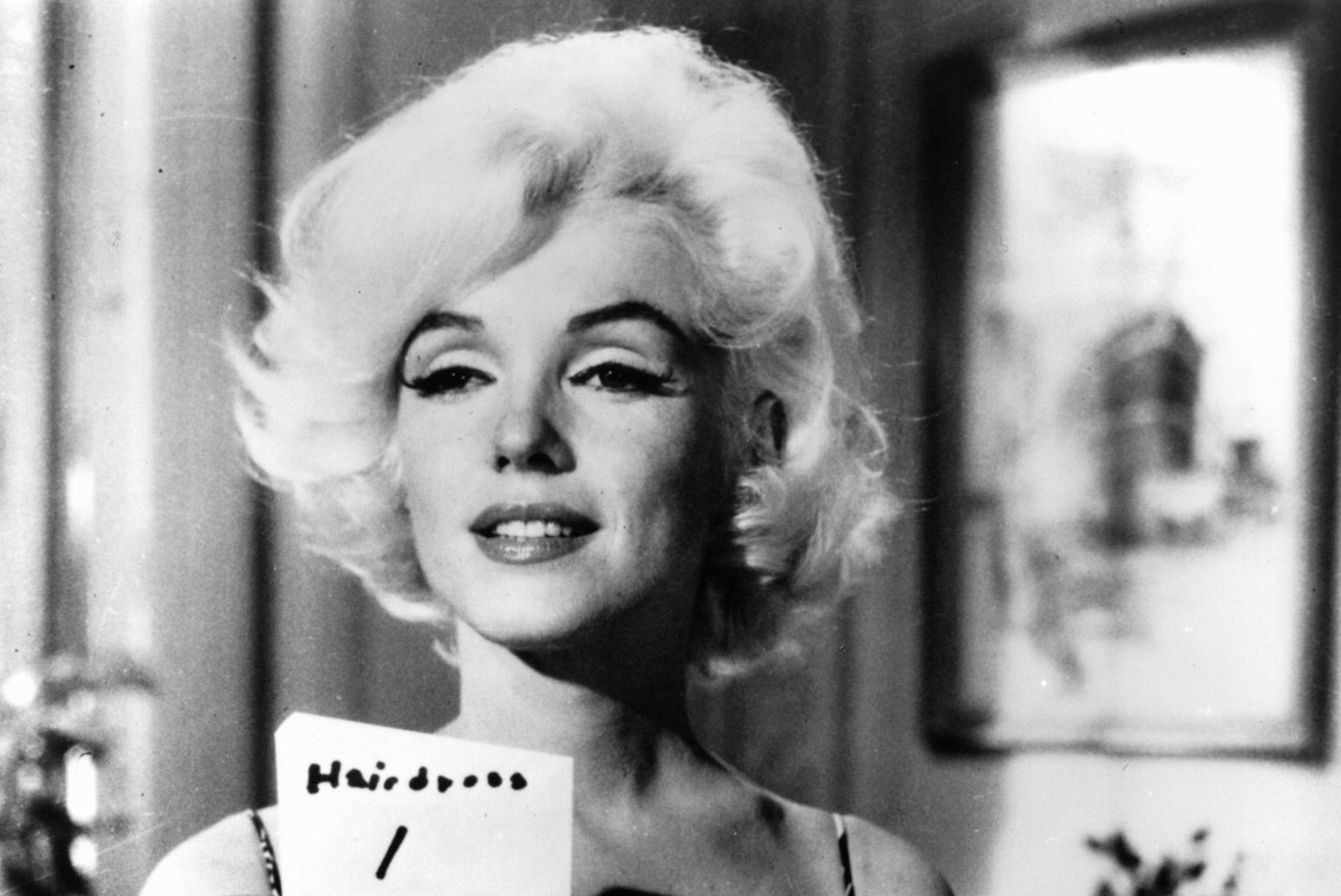 SILMIPIMESTAV JA LIHTNE: 20 erilist fotot Marilyn Monroe`st