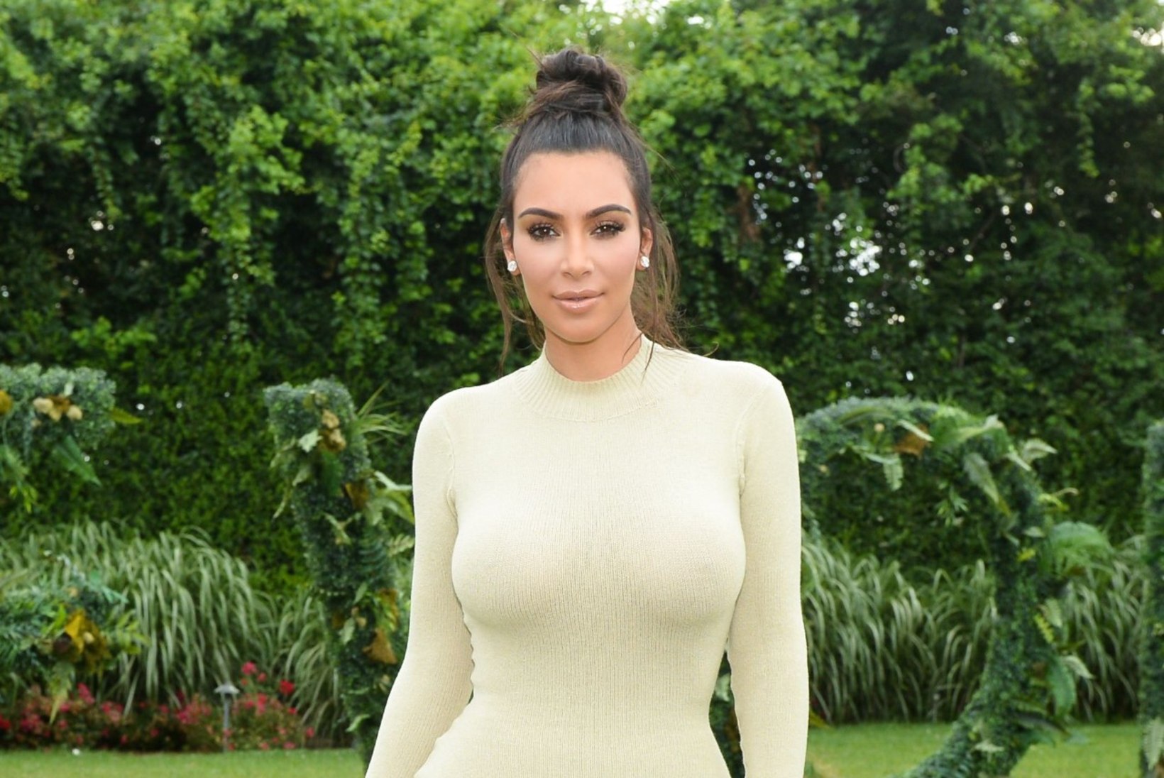 TÜHINE NAINE MAAILMA TIPUS: milles küll peitub Kim Kardashiani menu saladus?