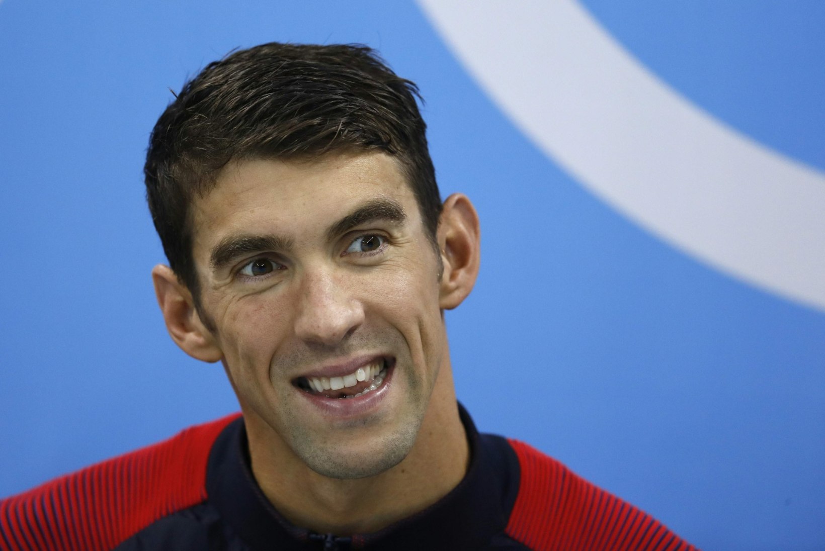 Michael Phelps: Kõik pissivad basseini
