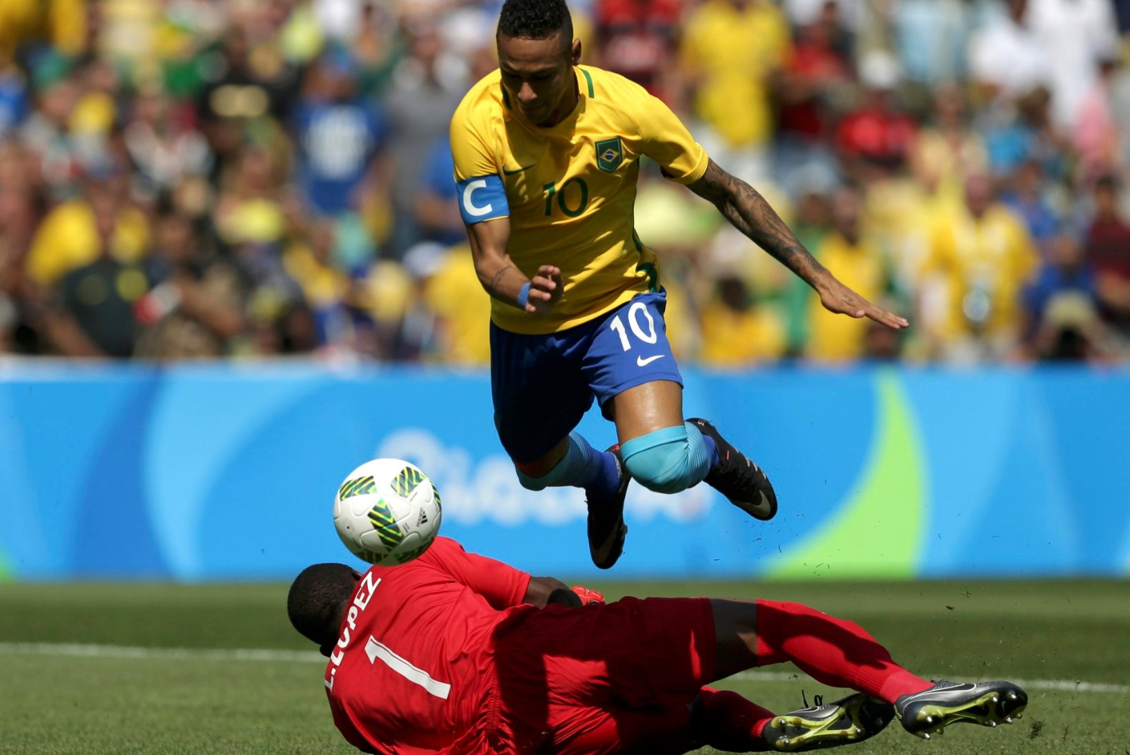 ÕL RIOS | Brasiillaste joga bonito tampis poolfinaalis Hondurase šnitsliks!
