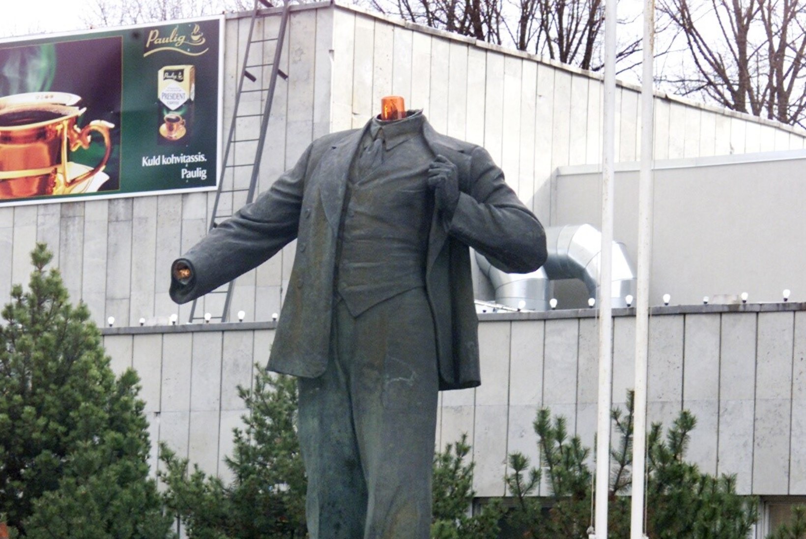 Hüvasti, isake Lenin! Kuidas Tallinn 25 aastat tagasi ühest jõledast monstrumist lahti sai
