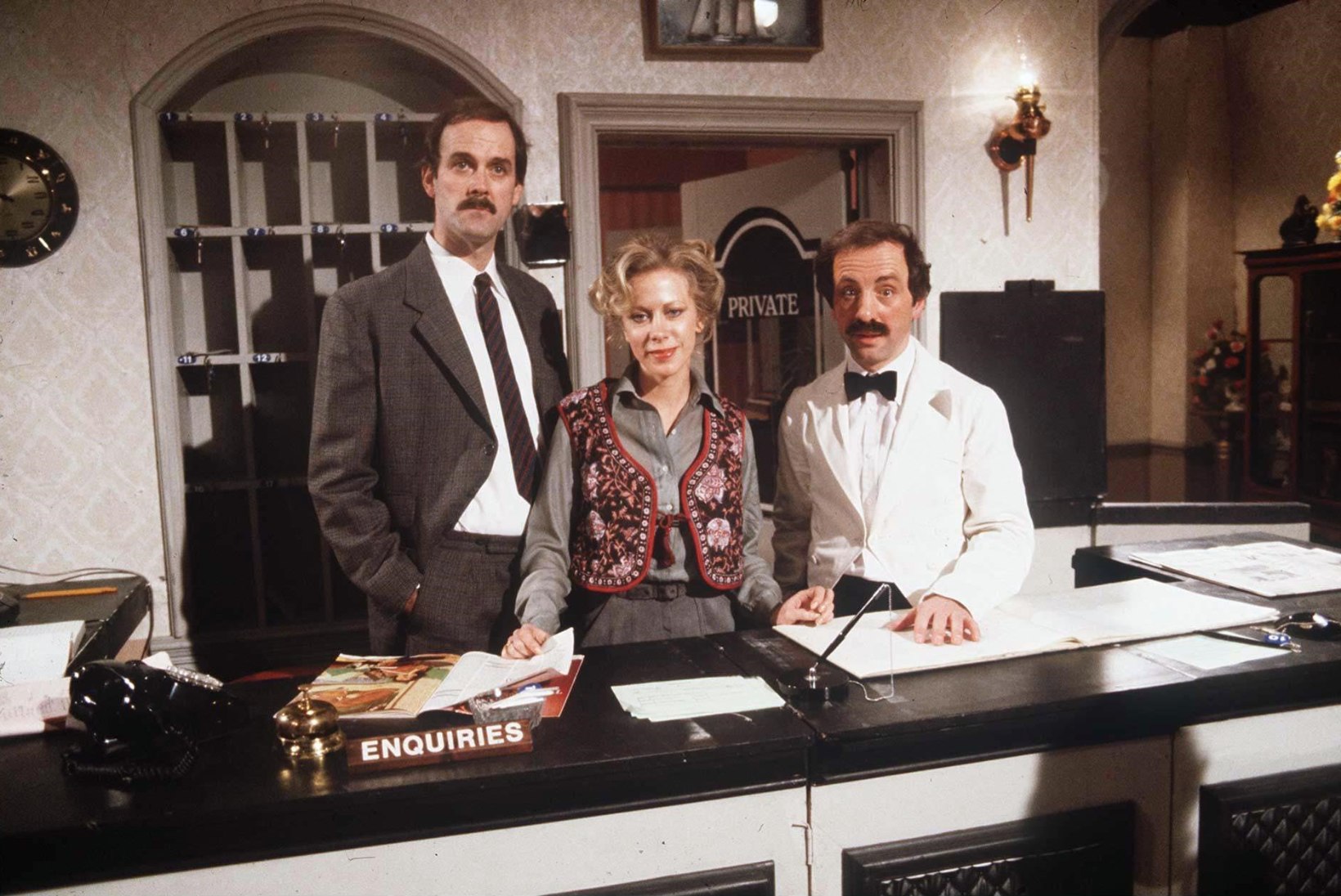 Briti tippkoomik Cleese võib saada BBC-s uue naljasarja