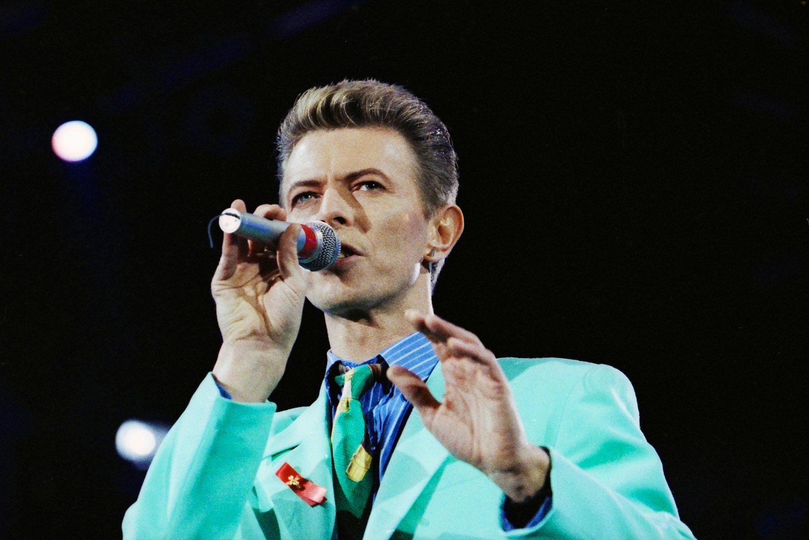 Veebikülg: Bowie tuhk puistati Nevada kõrbefestivalil laiali