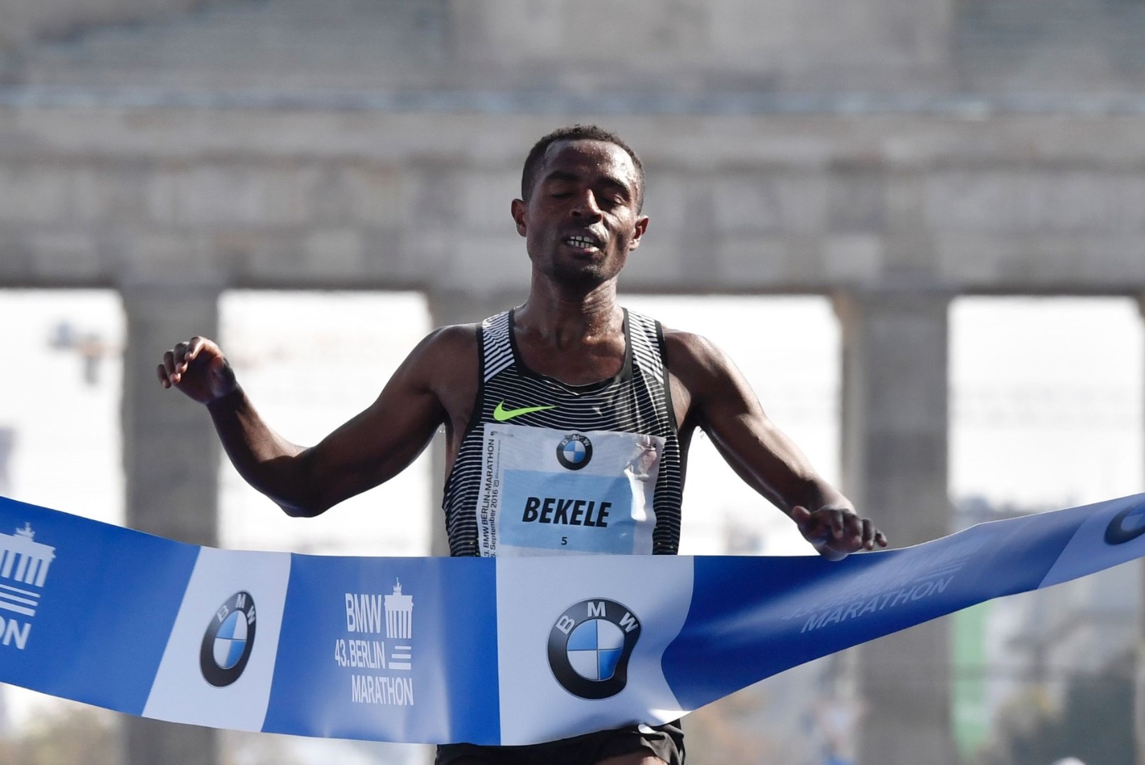 Kenenisa Bekelel jäi maratoni maailmarekordist õige napilt puudu