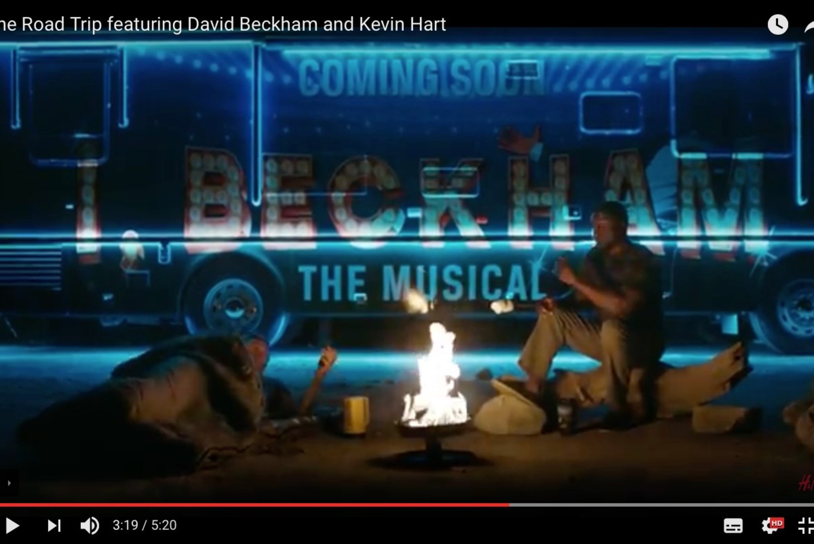 VIDEO | H&Mi uues ülinaljakas kampaaniafilmis lähevad David Beckham ja Kevin Hart roadtripile!