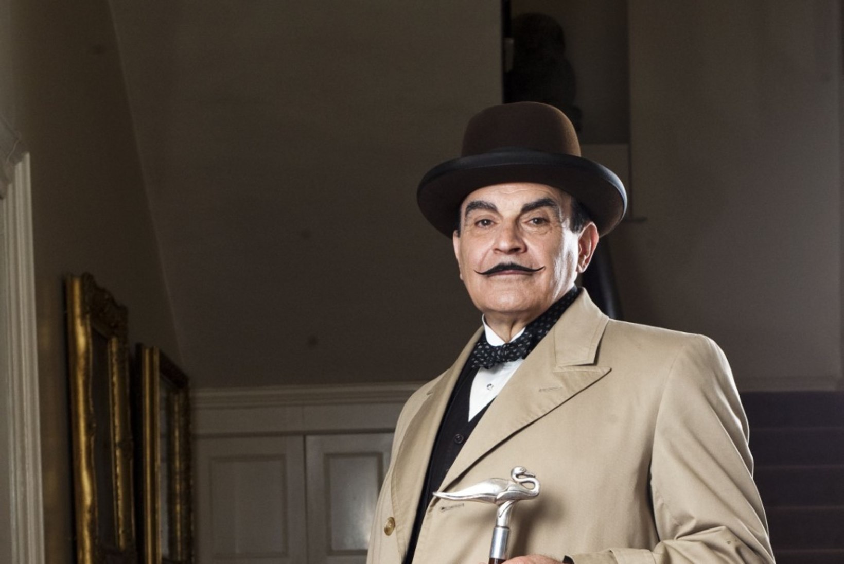 LOE: katkend uuest Hercule Poirot’ romaanist "Suletud kirst"