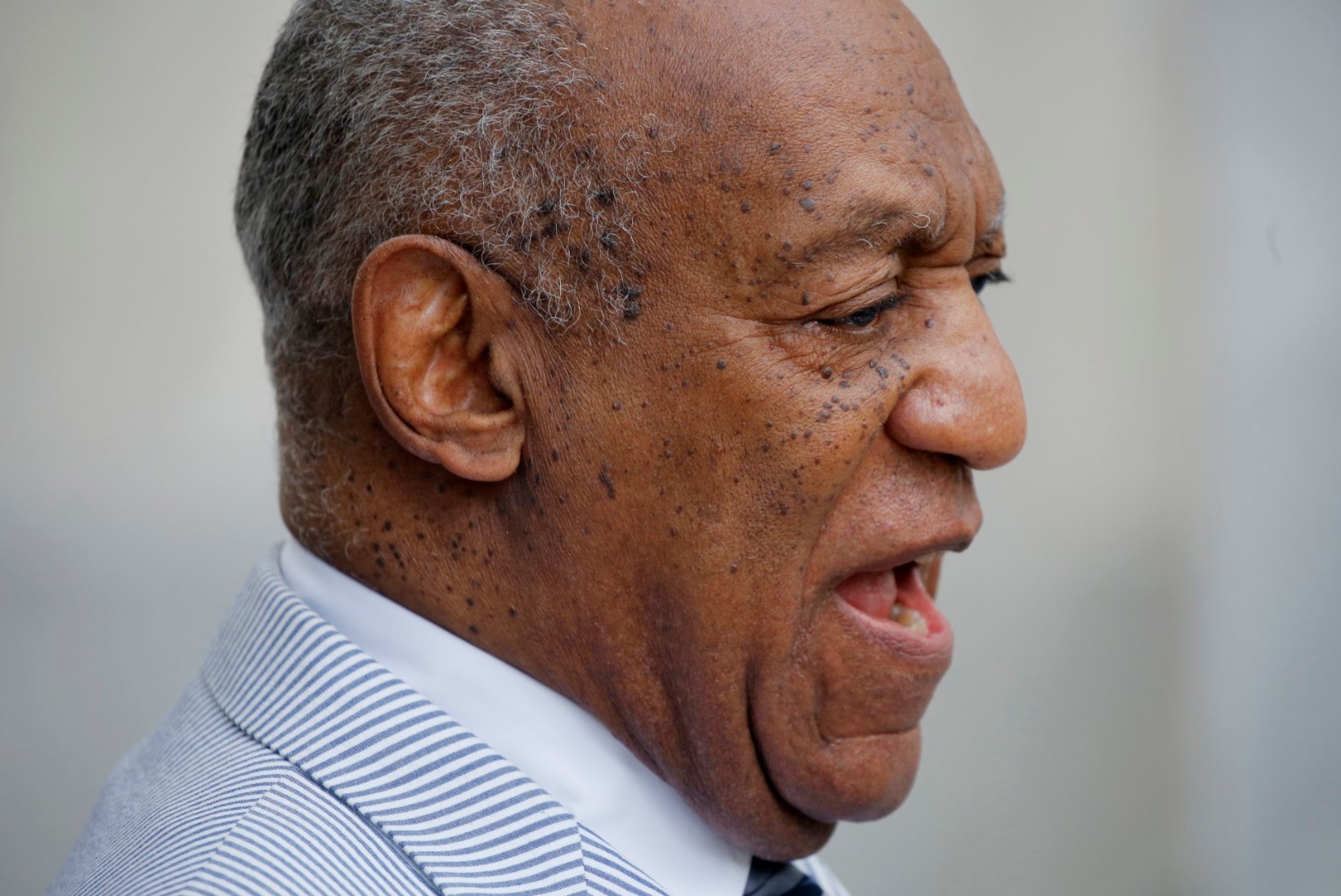 Vägistamises süüdistatava Cosby advokaadid rõhuvad rassismile