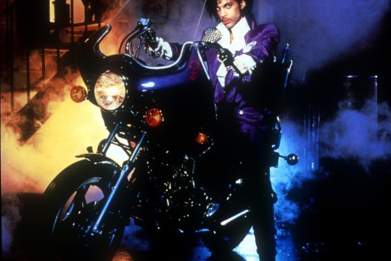 Lahkunud Prince'i tehnikakollektsioon: 18 autot ja tsiklit