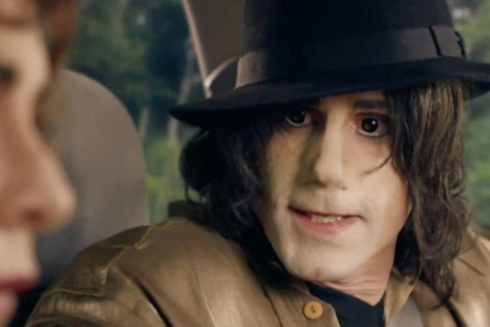 FÄNNID ŠOKIS | Michael Jacksonit hakkab TV seriaalis mängima valgenahaline Joseph Fiennes
