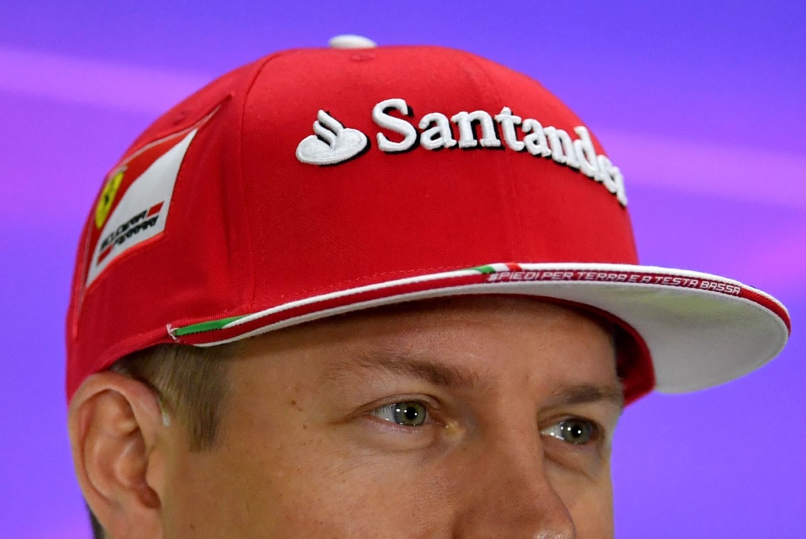 Kimi Räikkönen avaldas lemmikringraja, bändi ja palju muud põnevat
