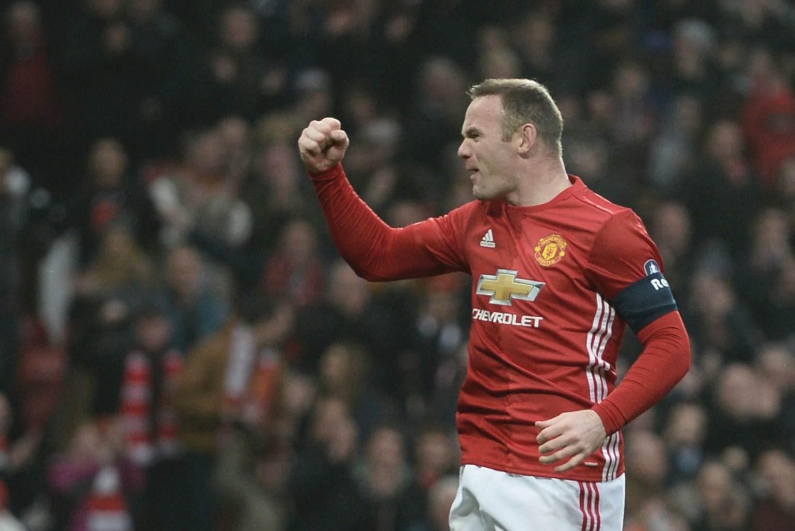 AJALUGU ON OOTEL! Rooney jagab Manchester Unitedi legendiga klubi väravalöömise rekordit