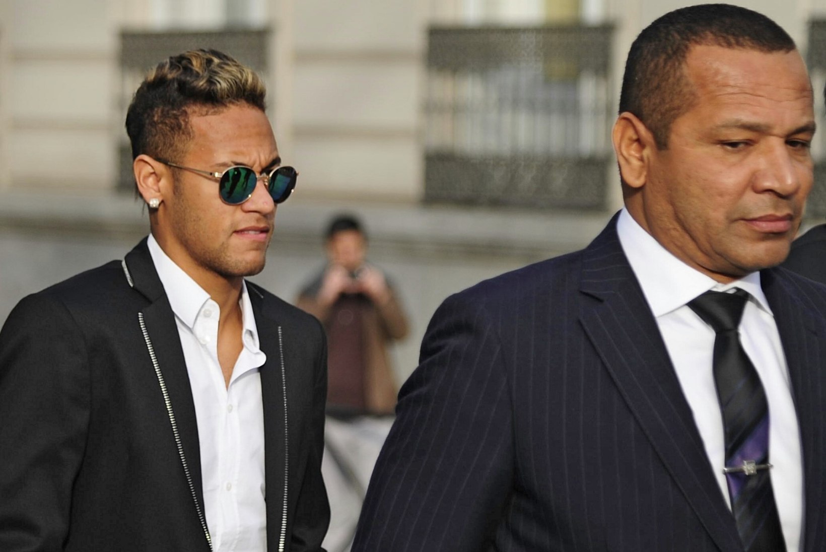 Neymari isa arvates oleks pidanud tema poeg Barcelonasse jääma