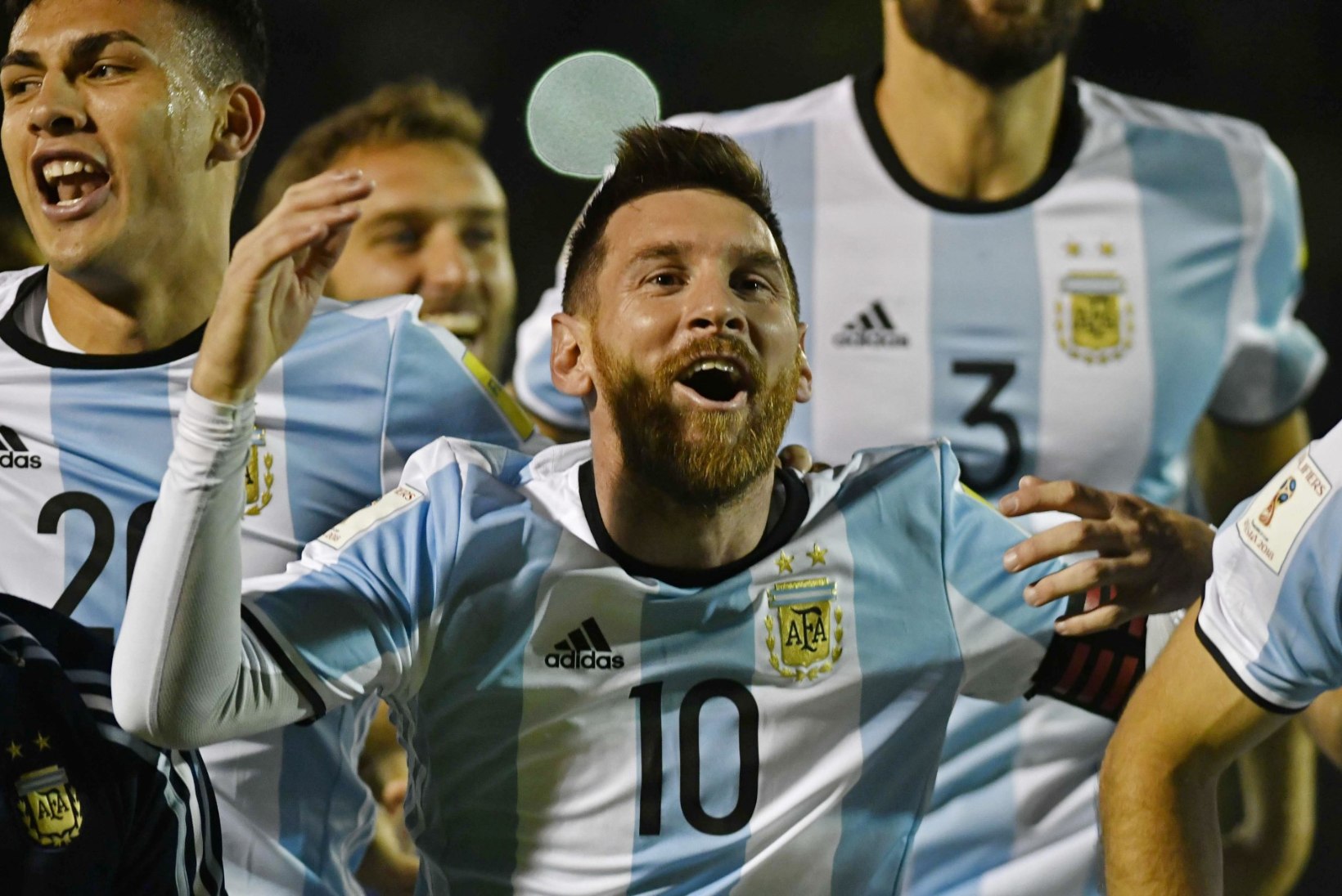 Imeline Messi päästis Argentina kuristiku põhja langemisest