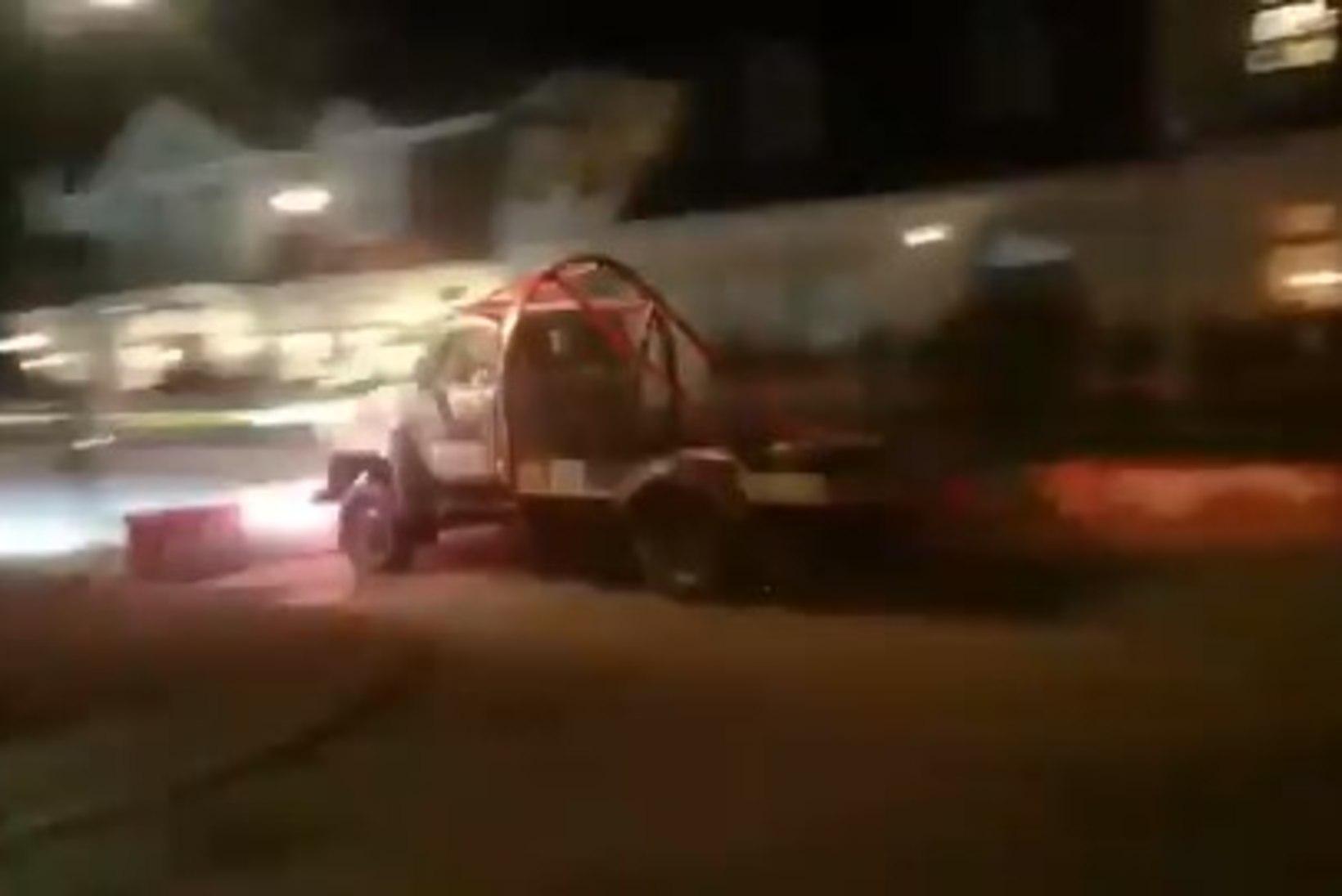 VIDEO | GAZ veoautole jäid Kuressaare linnatänavad kitsaks