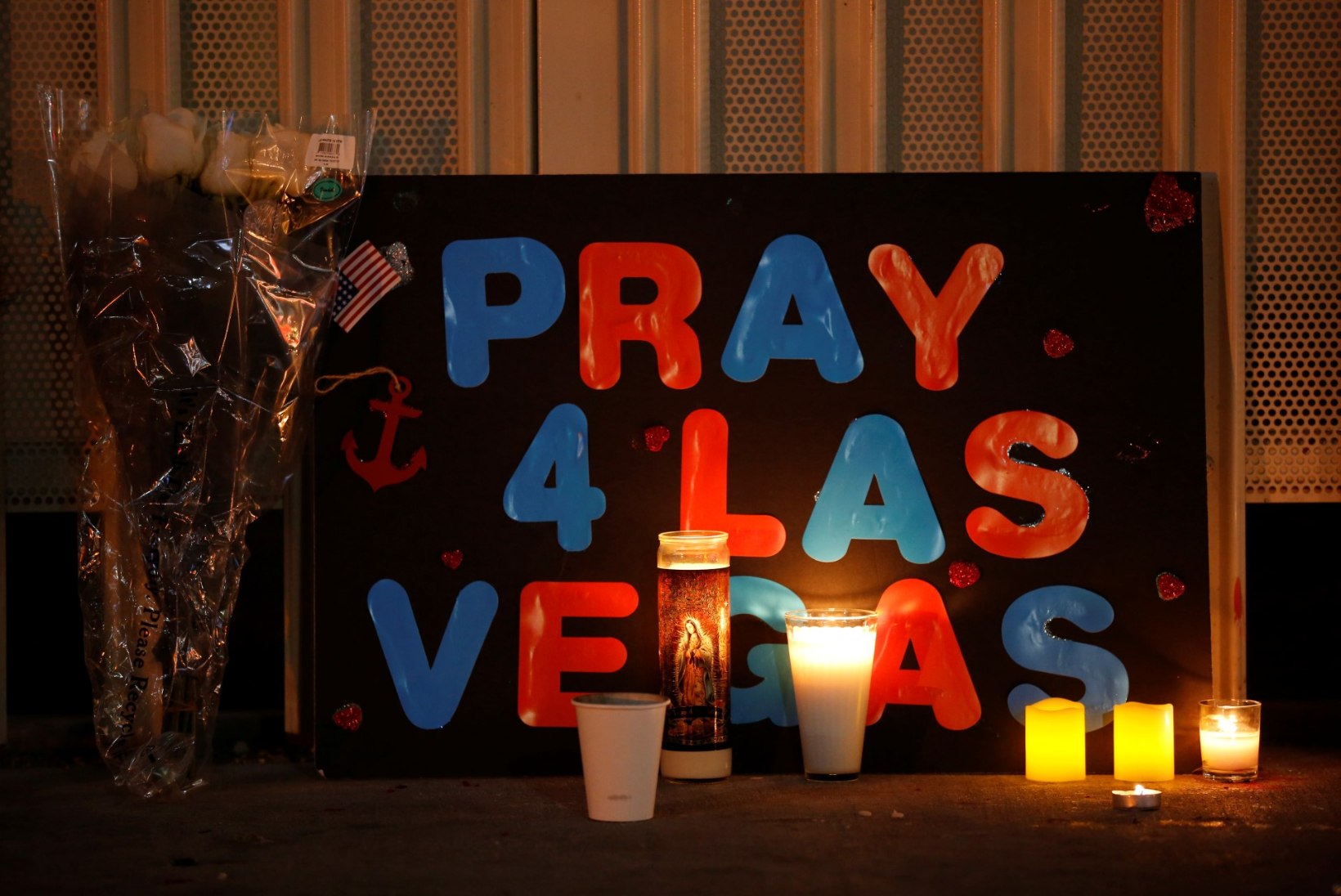 FOTOD | Las Vegases mälestatakse muusikafestivalil hukkunuid