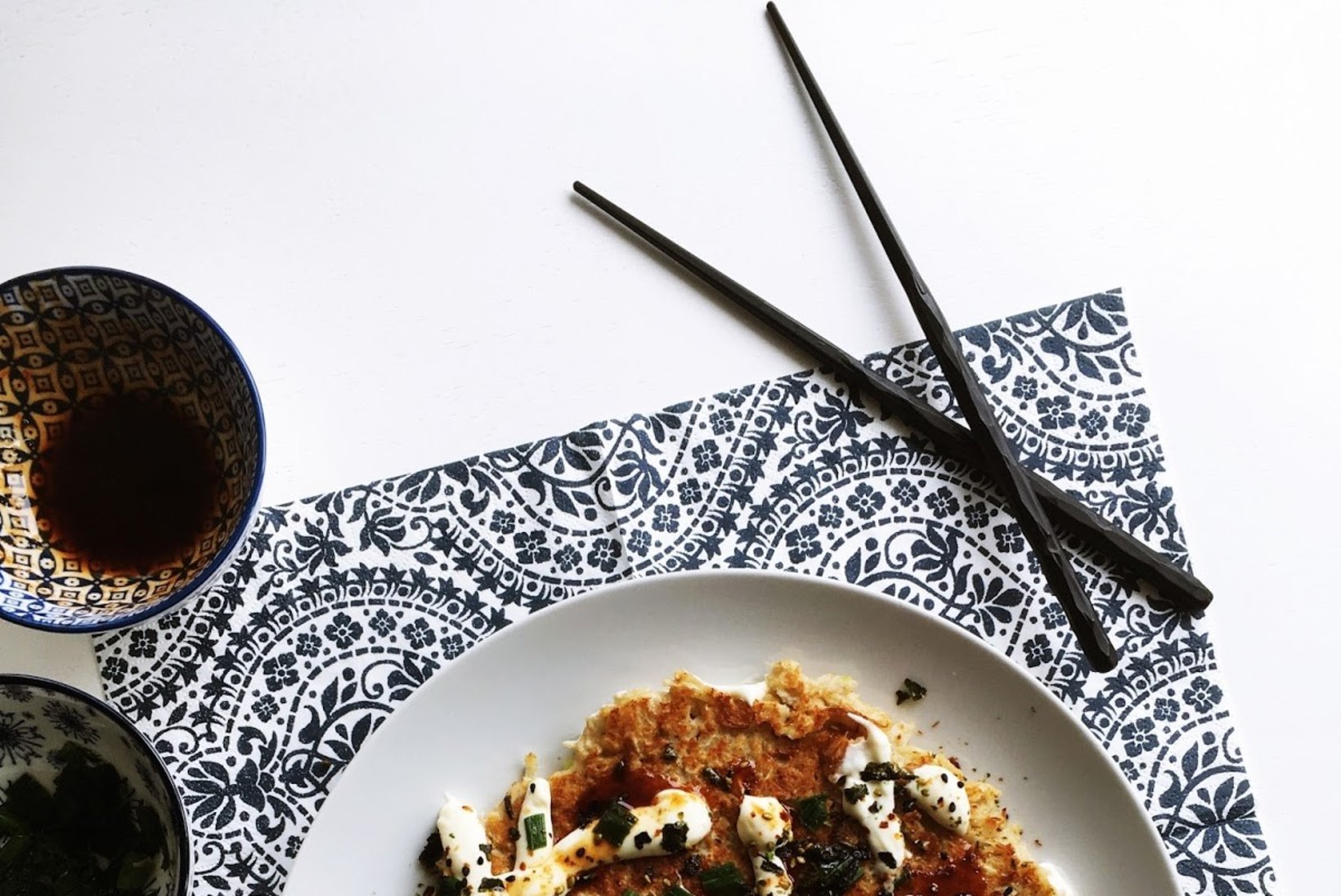 Kuidas teha okonomiyakit ehk jaapani kapsapannkooki?