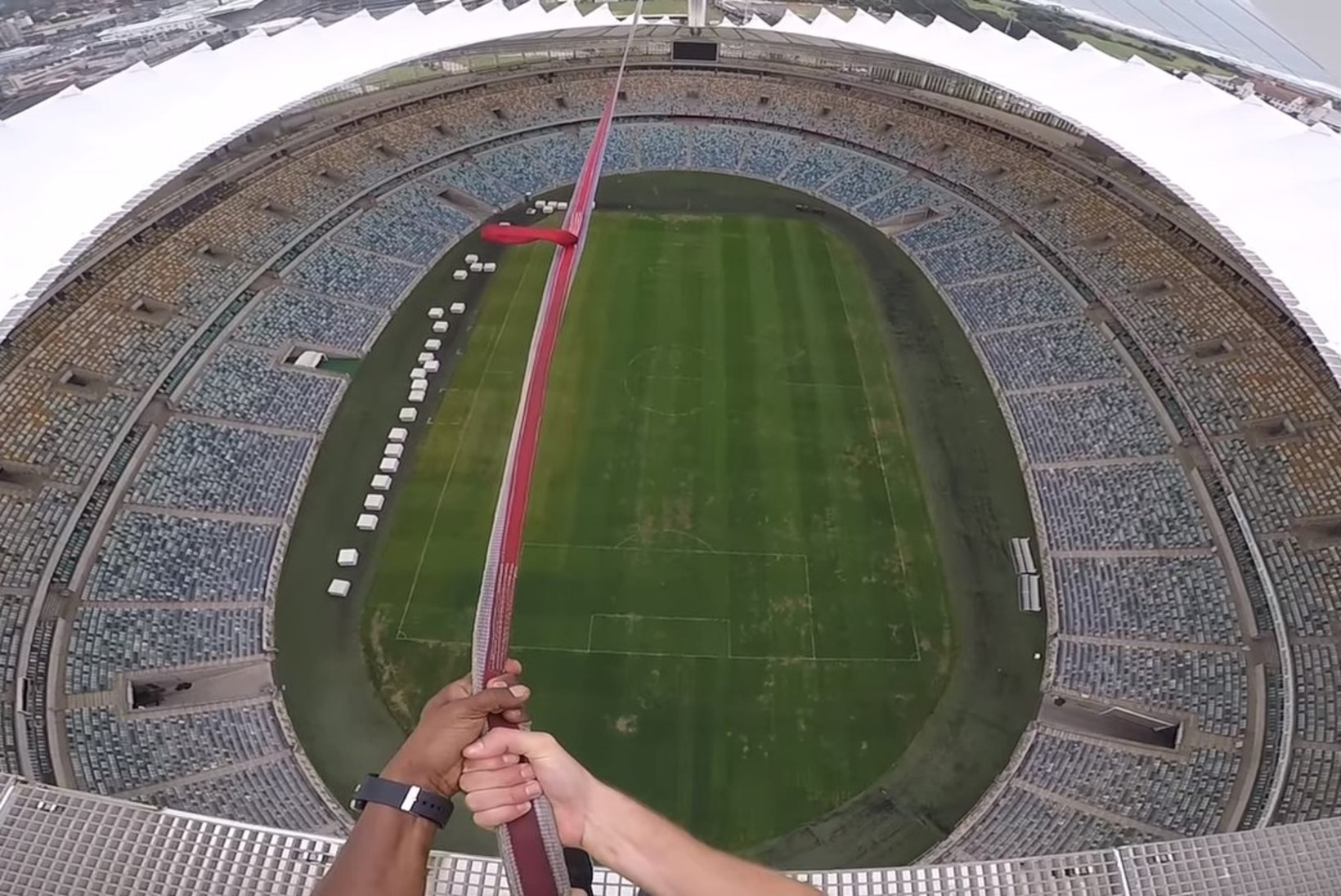 PÖÖRANE VIDEO | Lõuna-Aafrika MM-staadion on muudetud adrenaliinipargiks