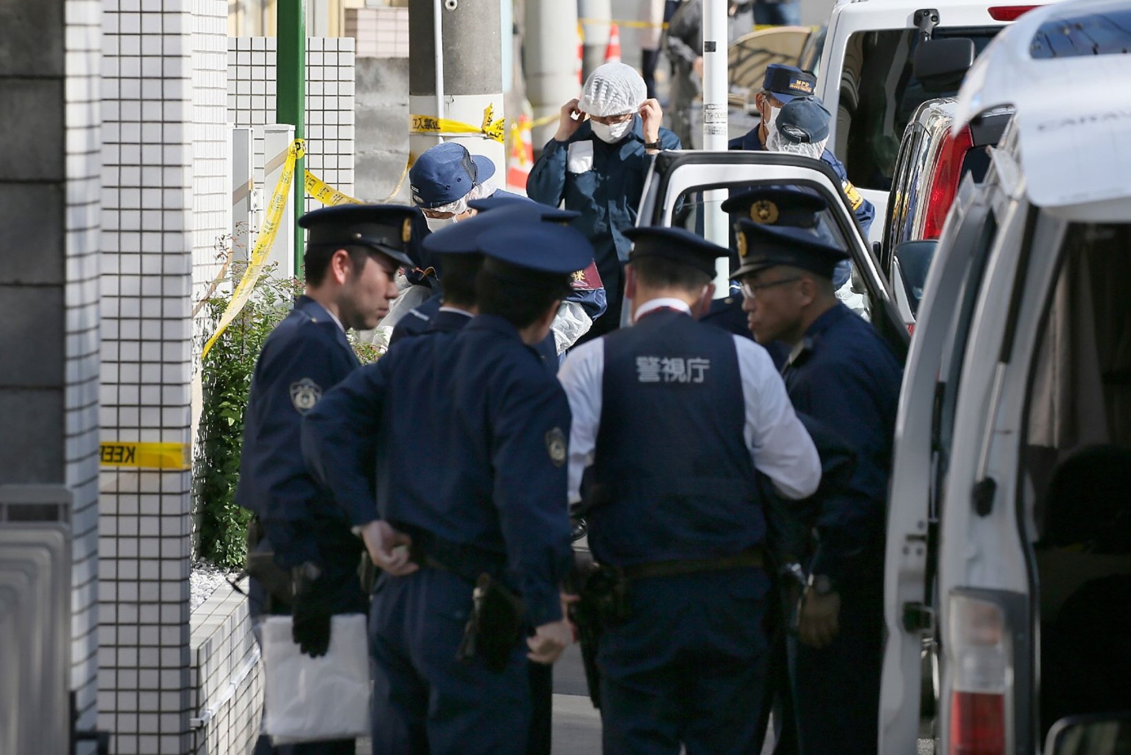 Jaapani valitsus kavatseb pärast nn õuduste maja avastamist enesetapjate veebiküljed kontrolli alla võtta