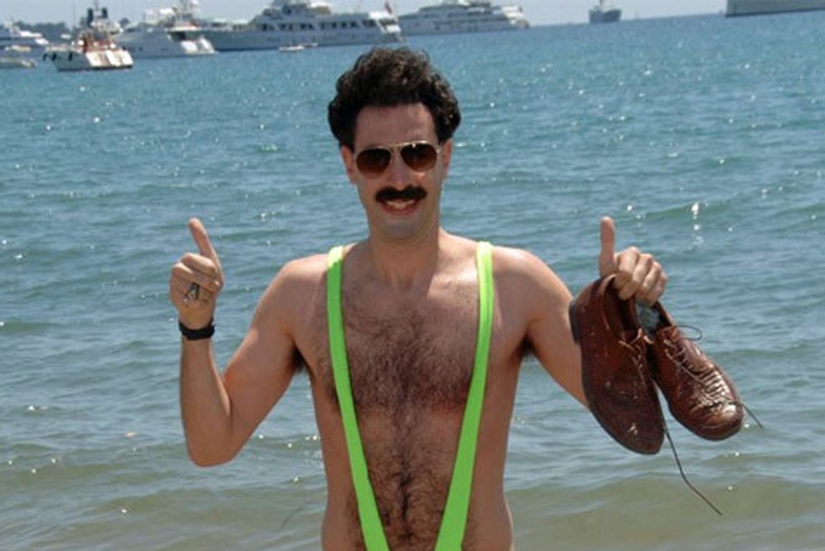 Sacha Baron Cohen lubas Borati kostüümi kandnud turistide trahvid ise kinni maksta