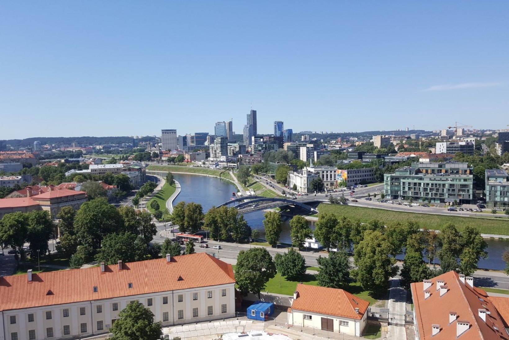 Colliers: Balti pealinnadest olid kontoripinnad kalleimad Vilniuses