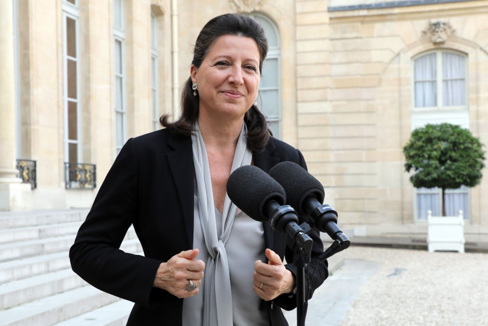 Prantsuse tervishoiuminister tahab keelustada filmides suitsetamise