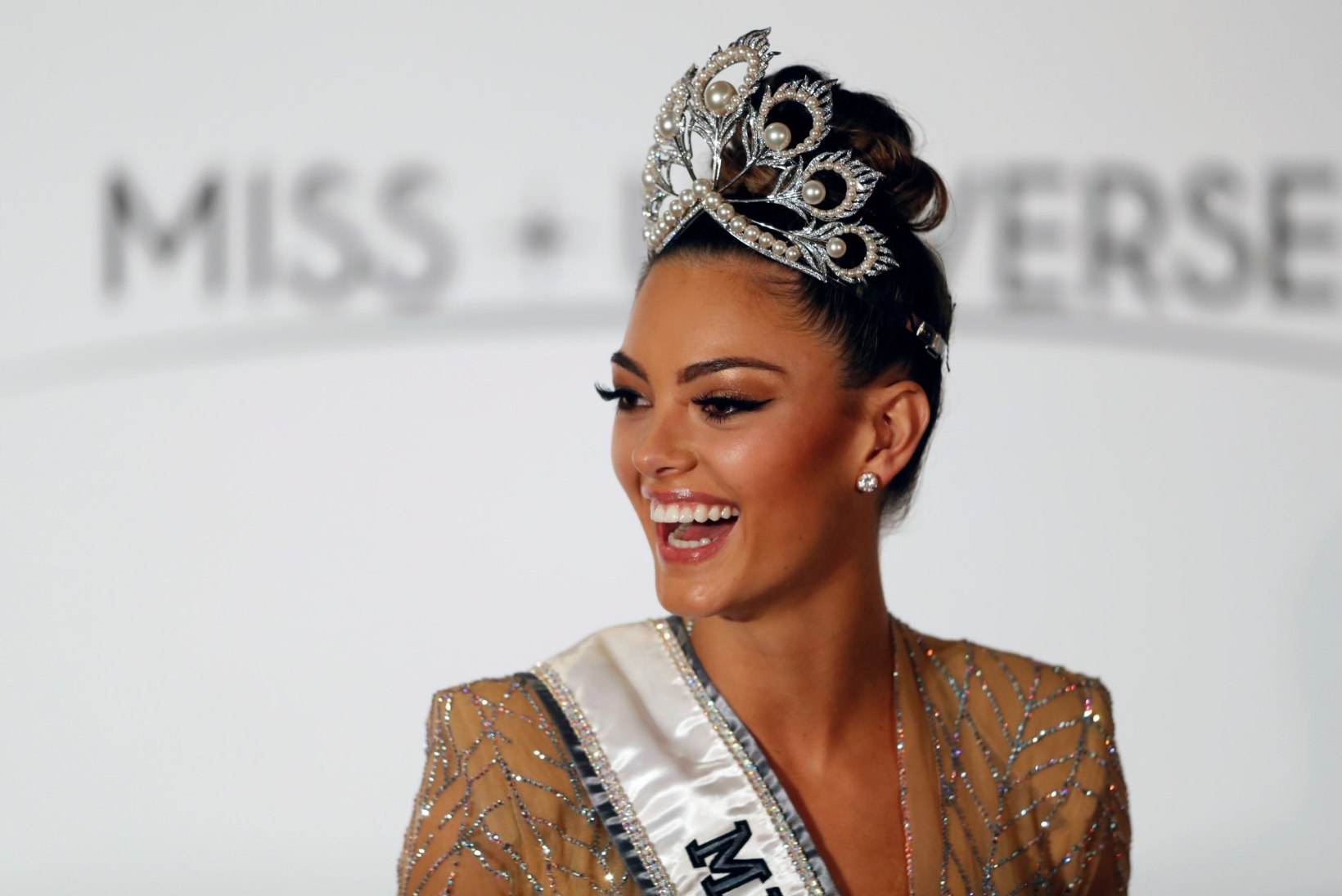 GALERII | Miss Universumi tiitli võitis Lõuna-Aafrika vabariiki esindanud neiu