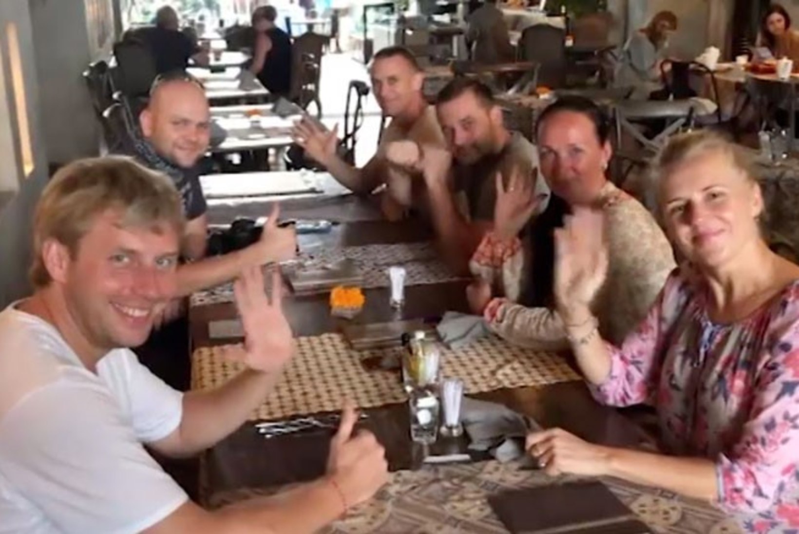 TV3 VIDEO | Sajad eestlased ootavad Balil kojulendu