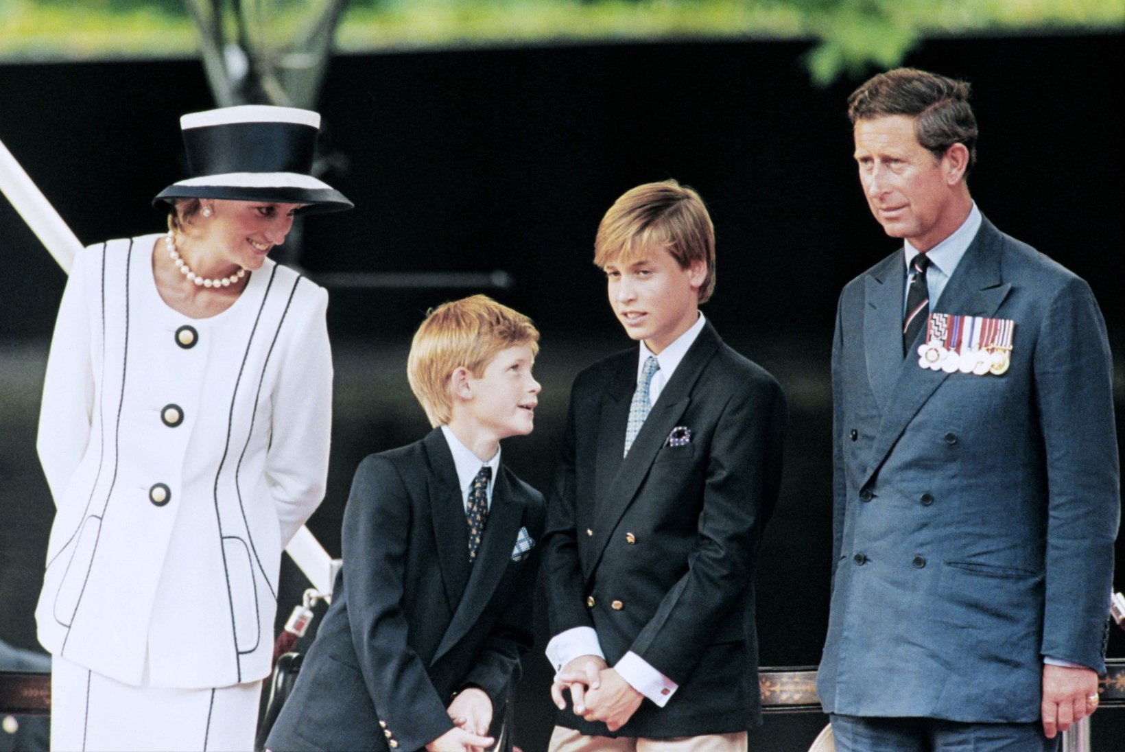 Vaata, milline nägi Briti kuningapere välja sinu sünniaastal