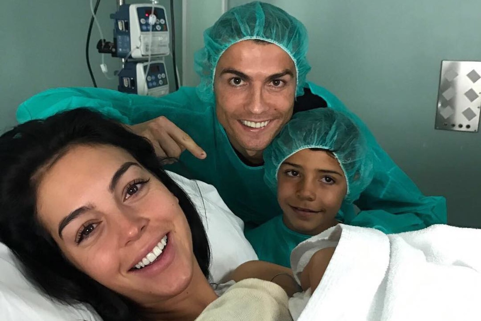 BEEBIBUUM! Kolm naist, neli last ja üksainus Cristiano Ronaldo