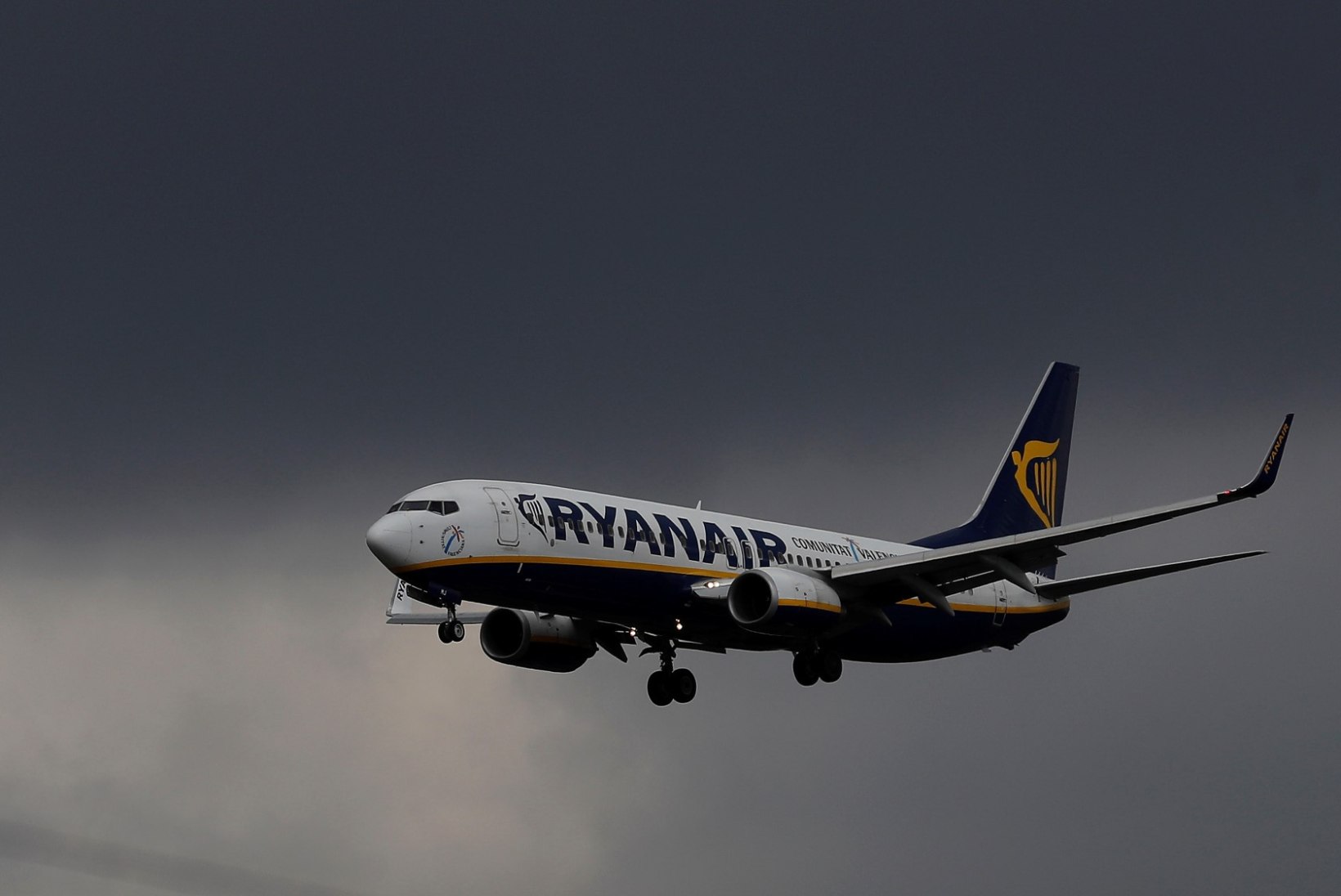 Ryanairi piloodid plaanivad enne jõule streikima hakata 