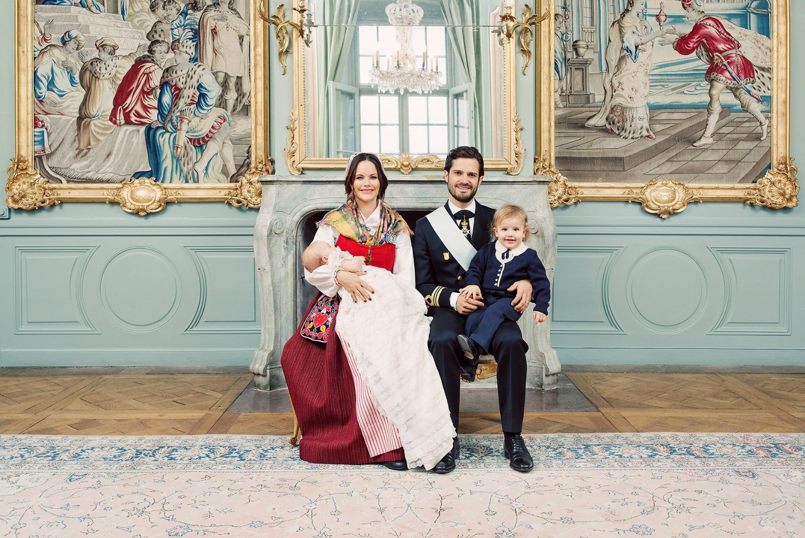 PILTUUDIS | Rootsi kuningakoda avaldas ametliku foto prints Gabrieli ristimispäevast