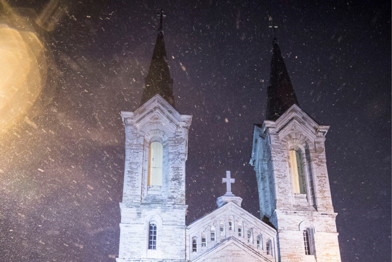 GALERII | Ott Leplandi ja Inese jõuluturnee esimene kontsert oli Kaarli kirikus 