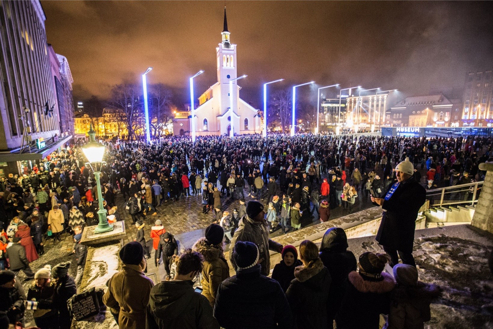 GALERII | Soome 100. sünnipäeva auks korraldas Eesti Tallinnas suure ilutulestiku
