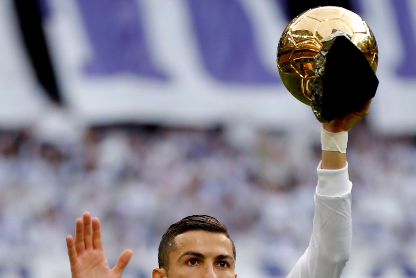 JULGE VEKSEL! Cristiano Ronaldo: olen läbi aegade parim jalgpallur