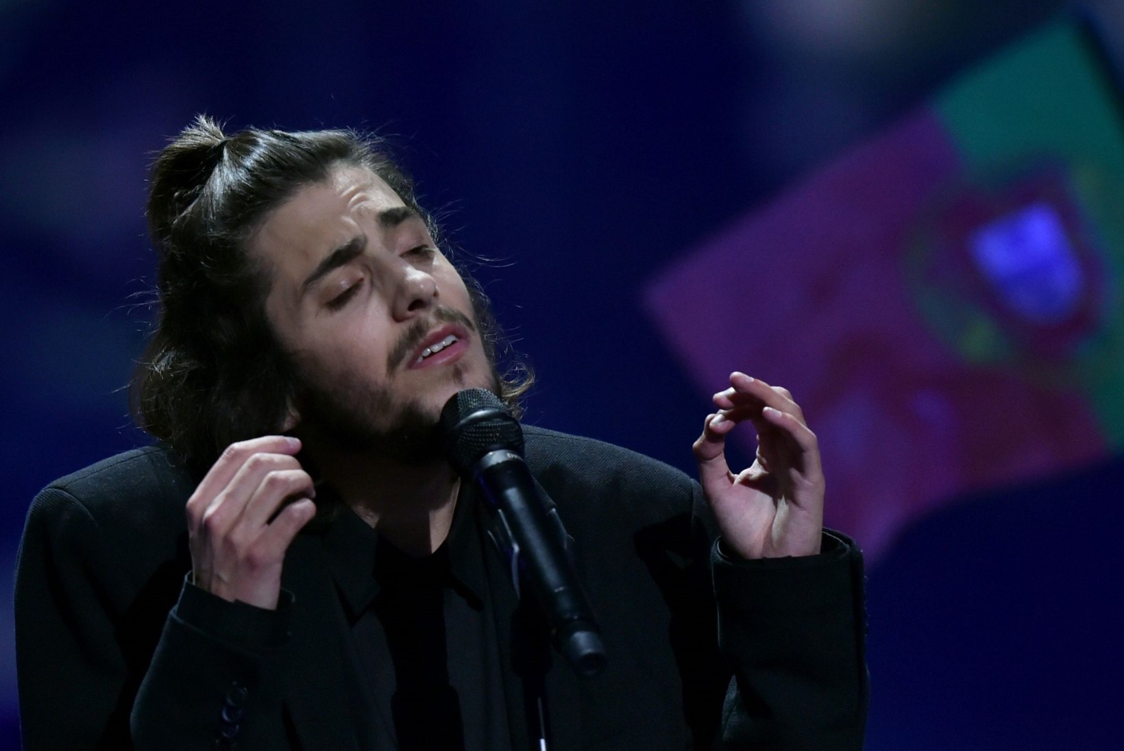 Portugali TV: Eurovisioni võitjale Salvador Sobralile siirati uus süda!