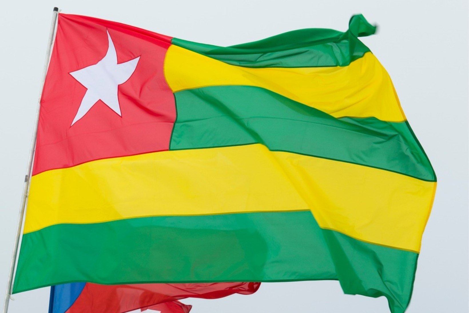 GALERII | MK-etappi ootaval Otepääl lehvib uhkelt Togo lipp!