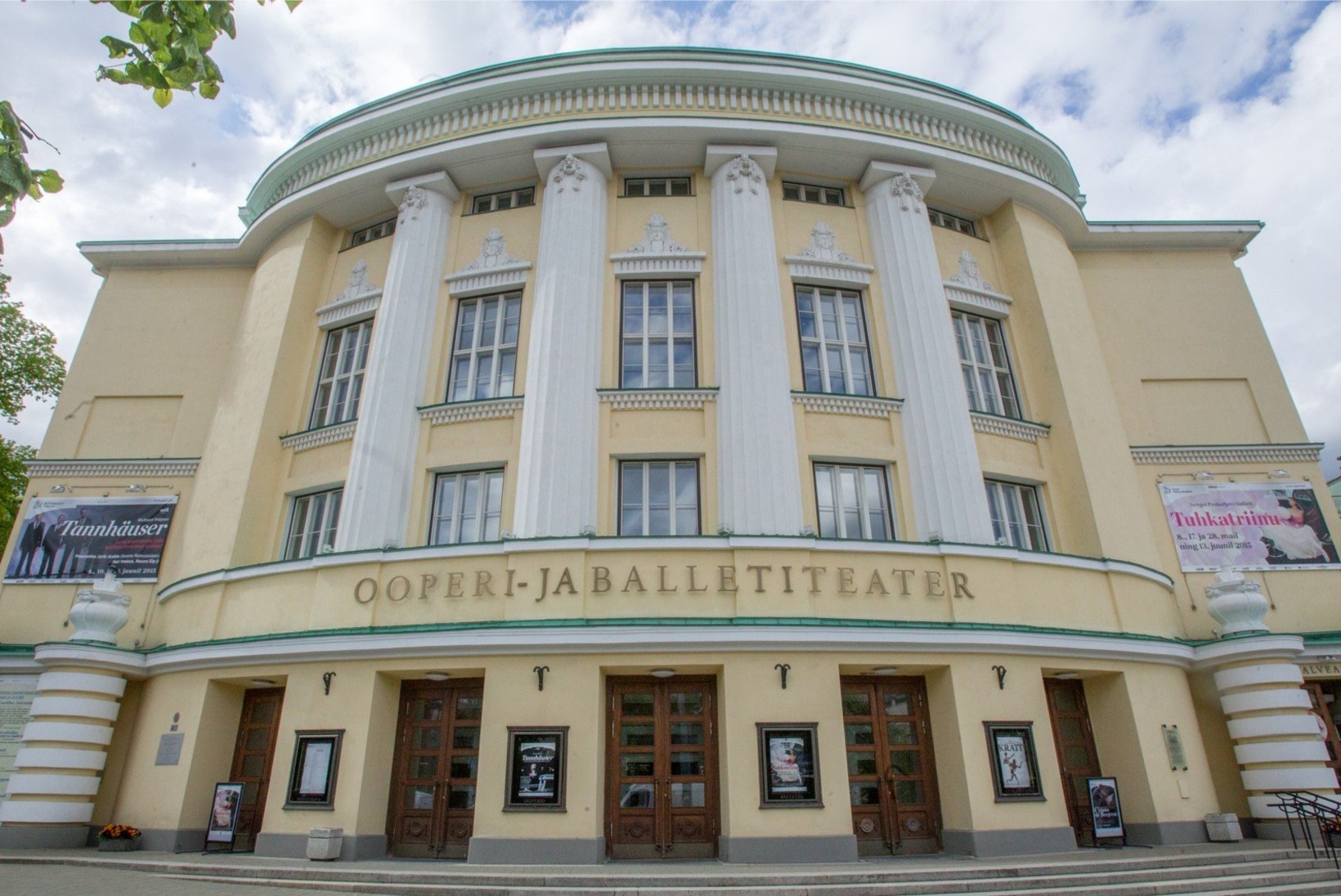 Estonia teatri publik annetas vähihaigete heaks üle 6000 euro 