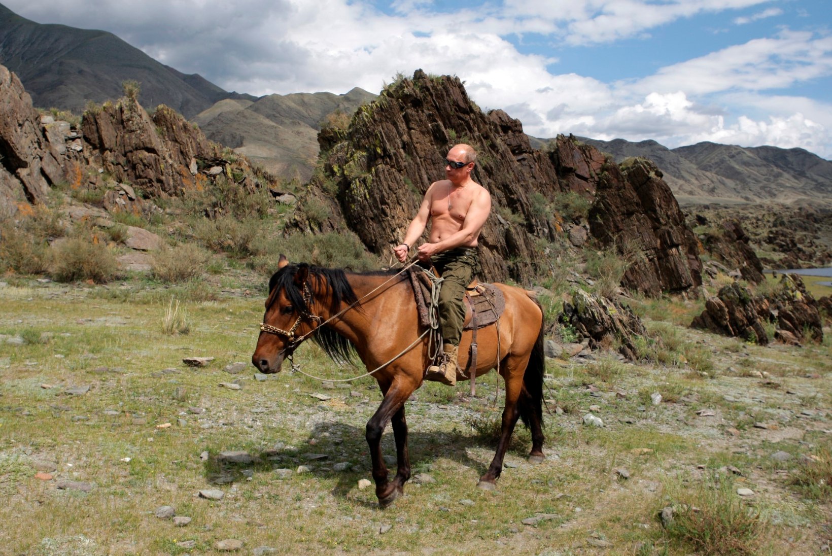 FOTOD | Milline oleks vaatepilt, kui Trump ja Putin koos ratsutaksid?