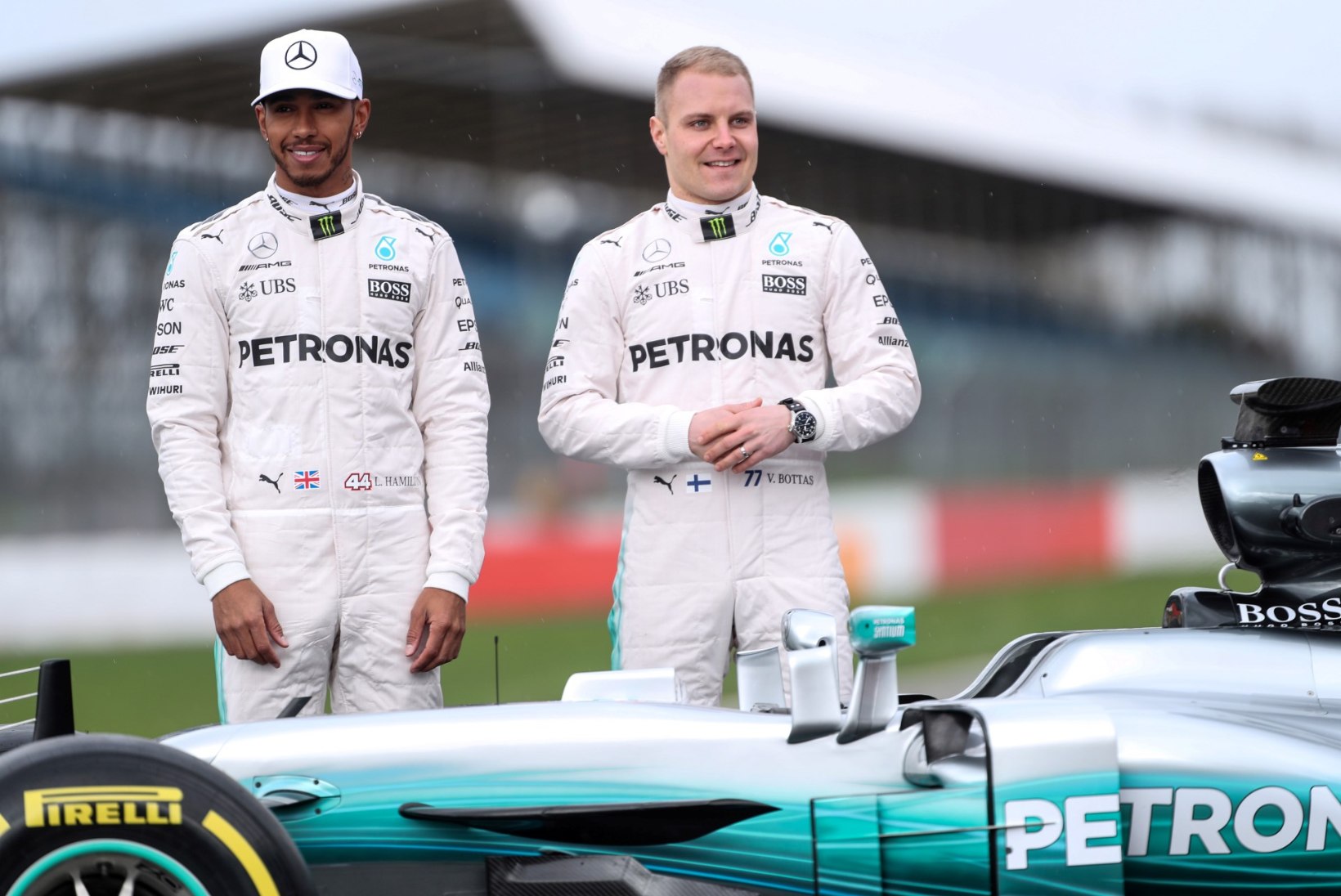 Elu võimaluse saanud Soome vormelipiloot: Lewis Hamiltoni kõrval on end väga raske tõestada