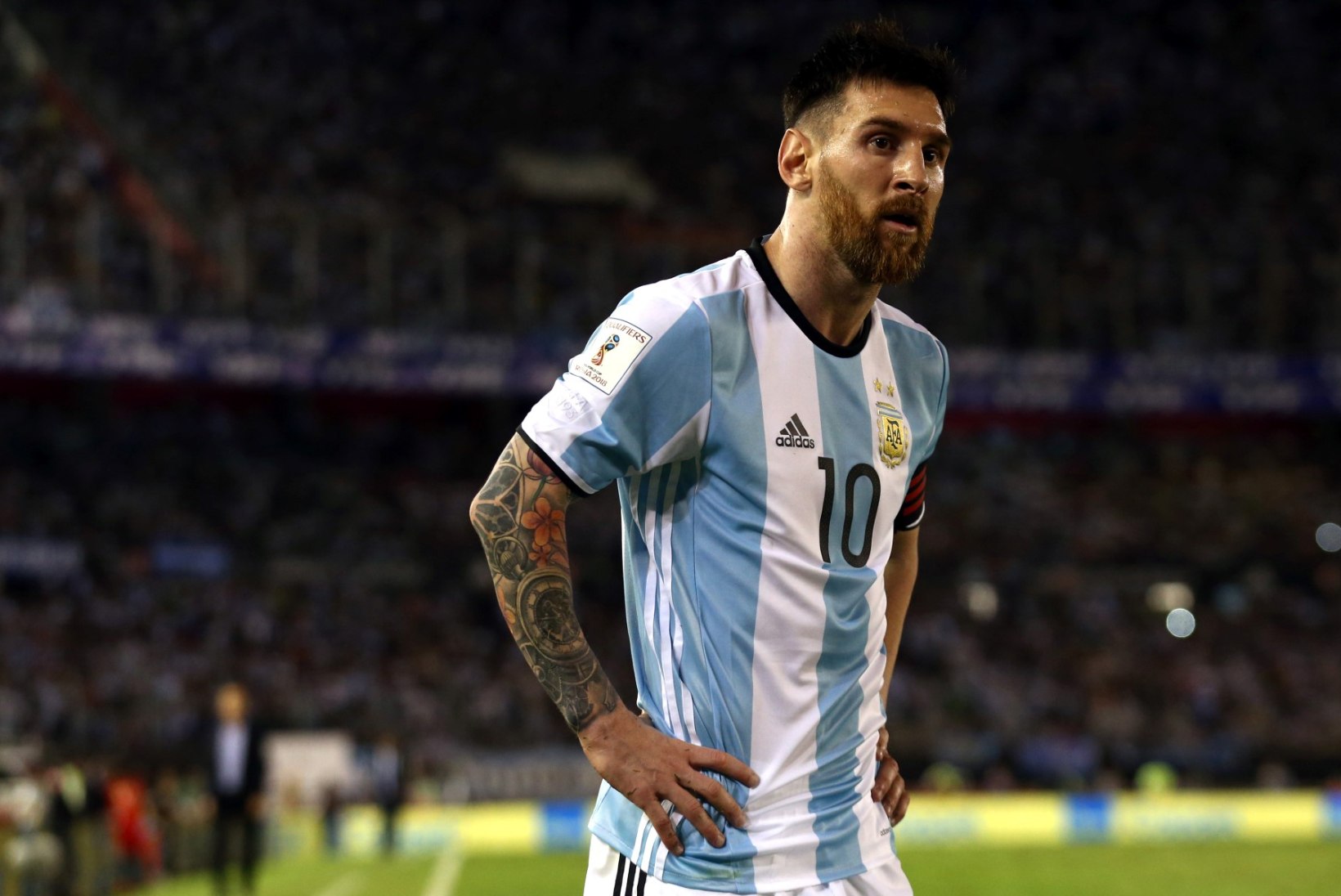 Koondisekeelu saanud Lionel Messi eitab kohtuniku verbaalset ründamist