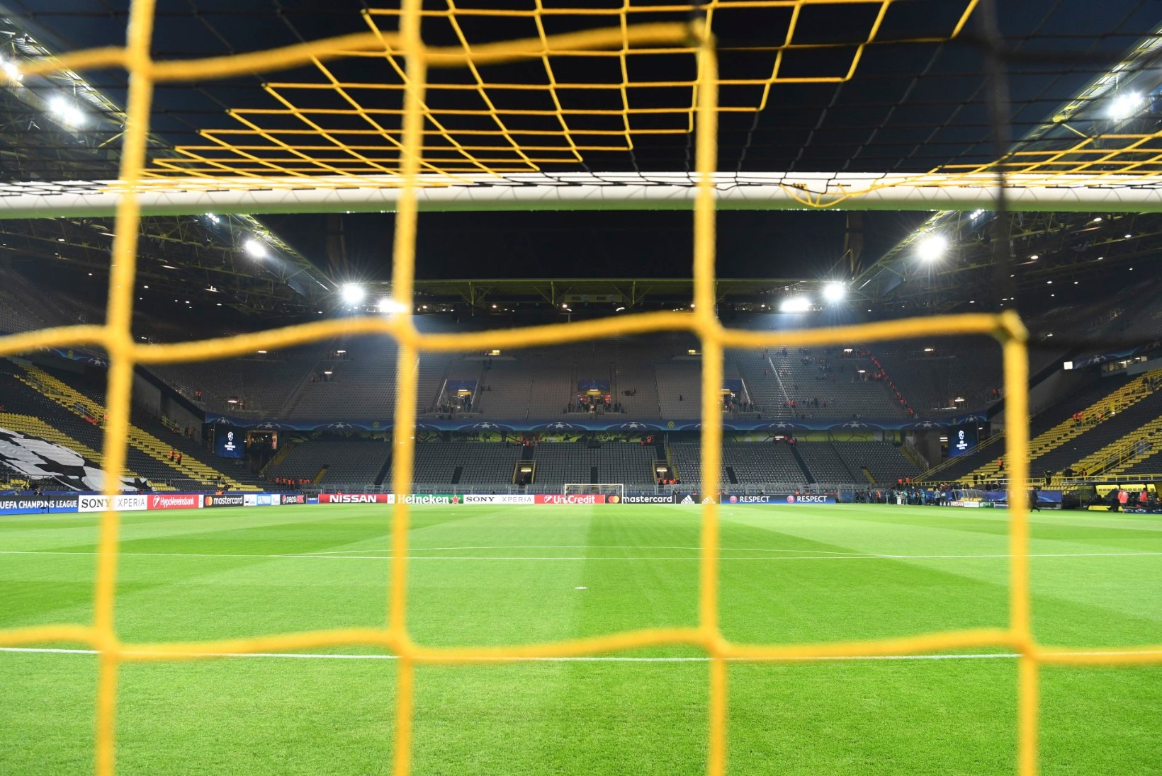 Borussia – Monaco edasilükatud mäng jõuab otseülekandes Eesti televaatajani