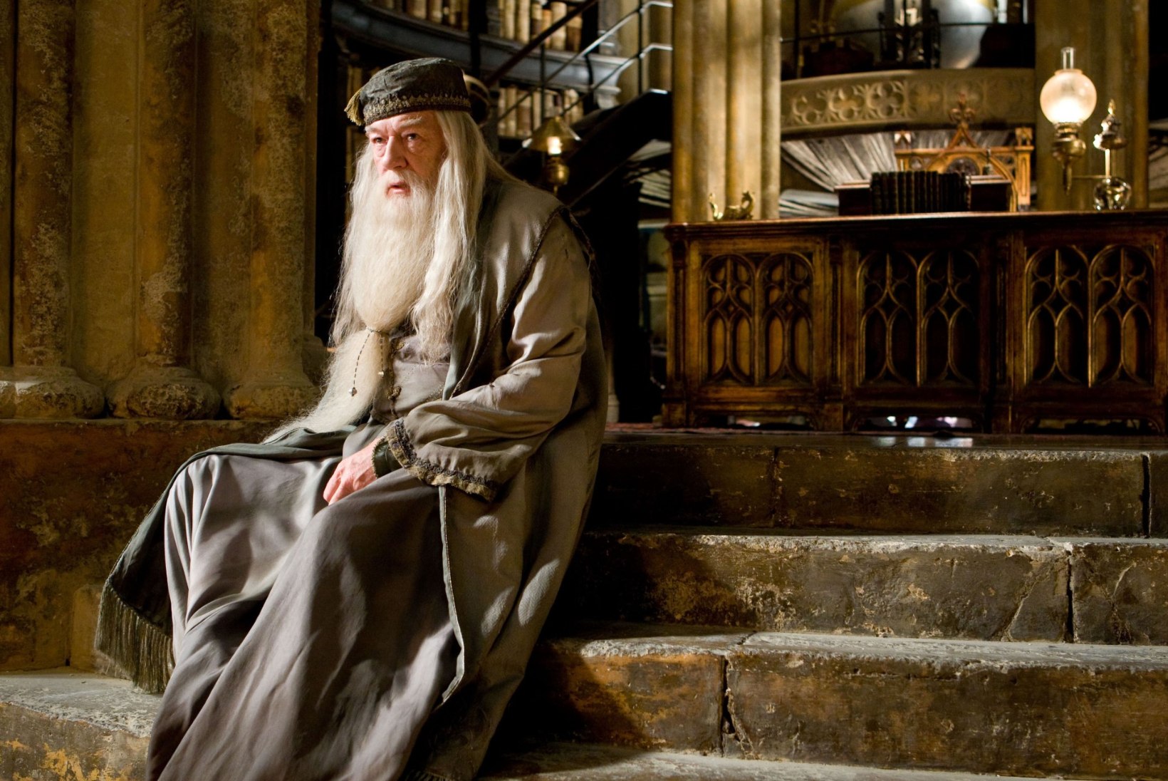 Jude Law'st saab noor Dumbledore