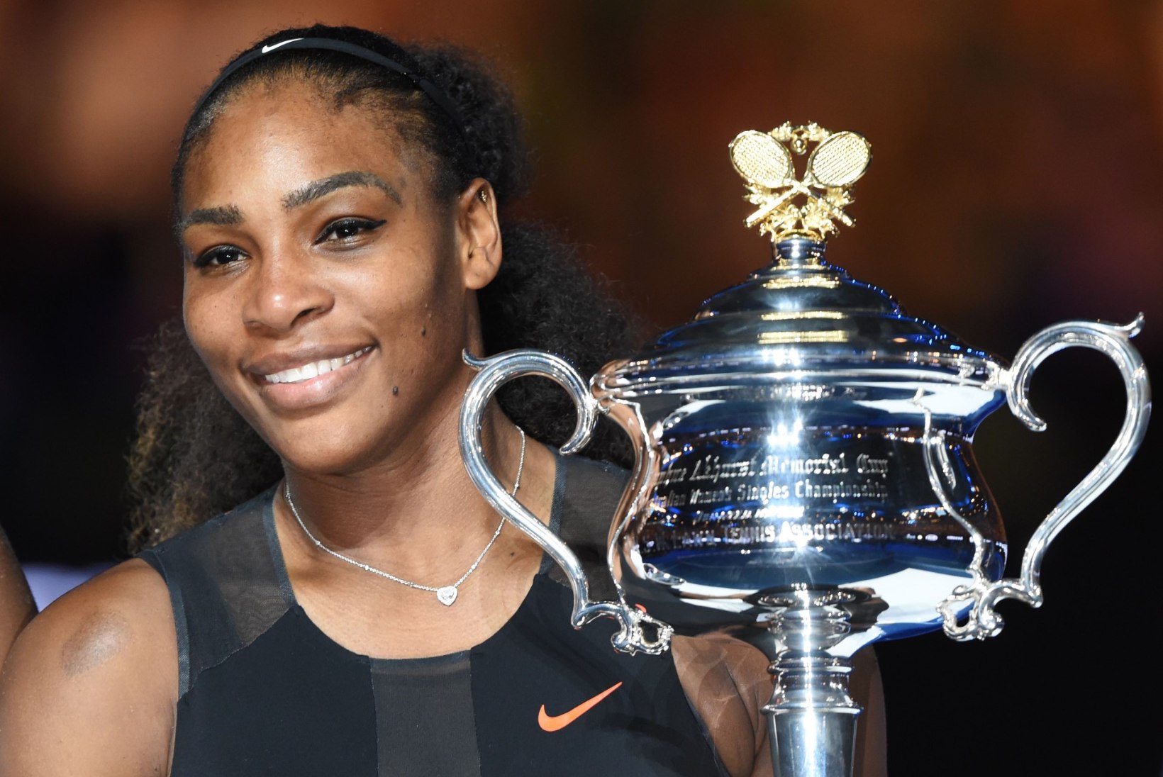 Serena Williams vastas rassistlikke ja seksistlikke kommentaare teinud endisele maailma esinumbrile