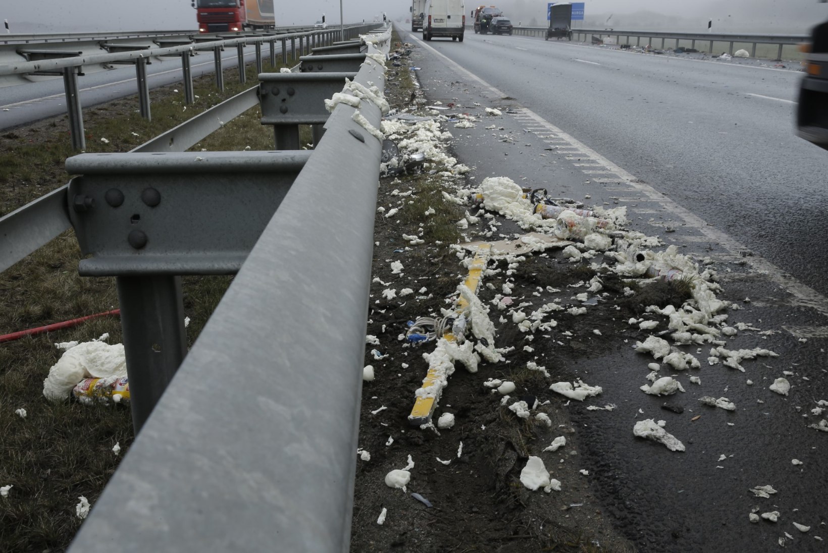 FOTOD | KAOOTILINE VAATEPILT: Tallinna ringteel sattus avarisse paarkümmend sõidukit