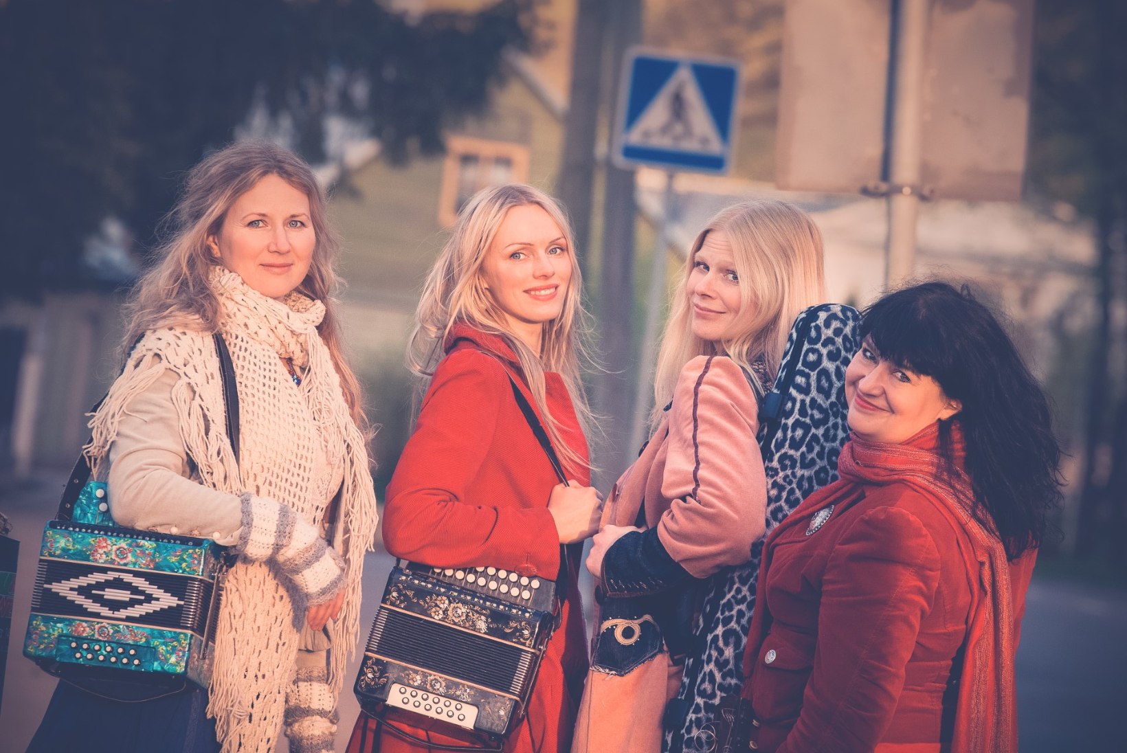 Eesti naisliikumise vägev haare: suitsetamisvabadusest valimisõiguseni 