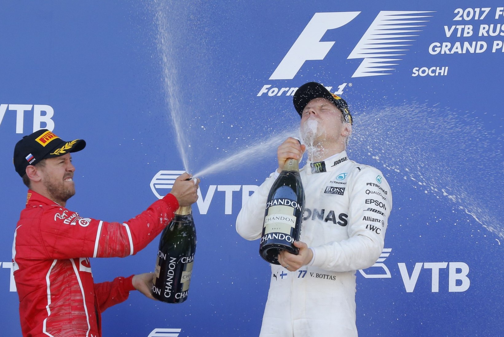 MM-sarja üldseis: Vettel suurendas Hamiltoniga vahet, järgnevad soomlased