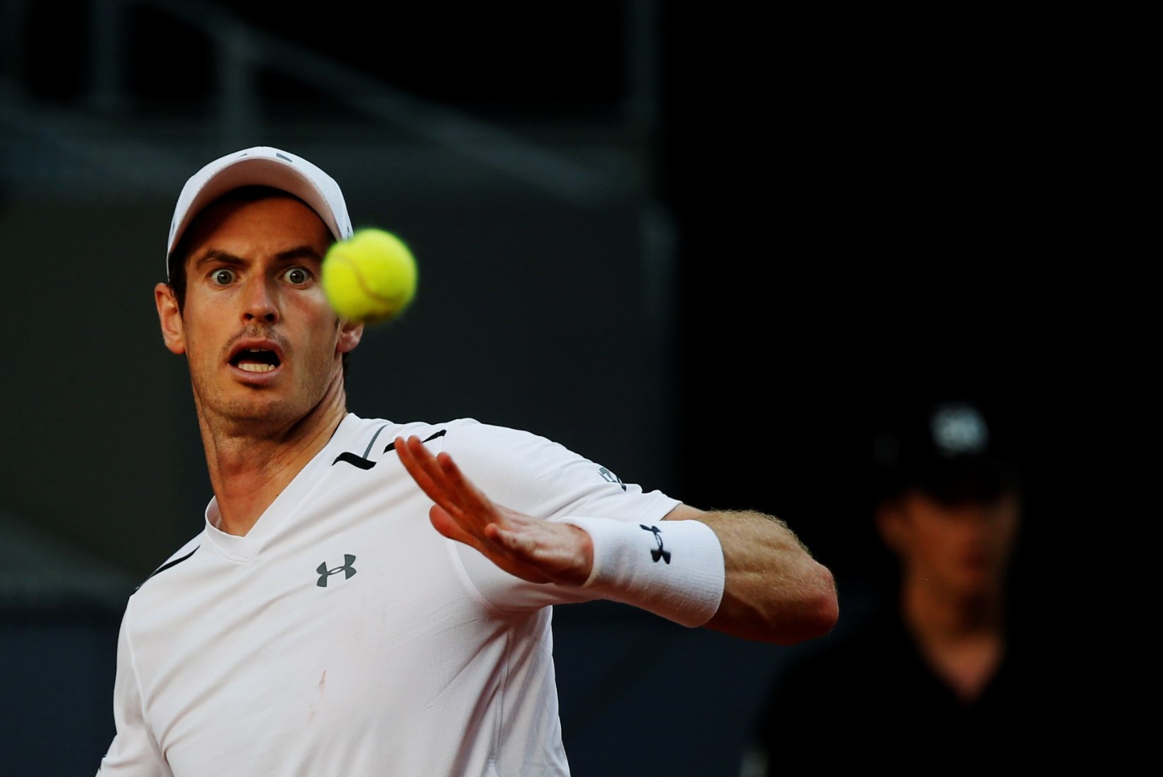 Andy Murray: turniiride korraldajad annavad Šarapovale vabapääsmeid lootuses teenida suuremat piletitulu