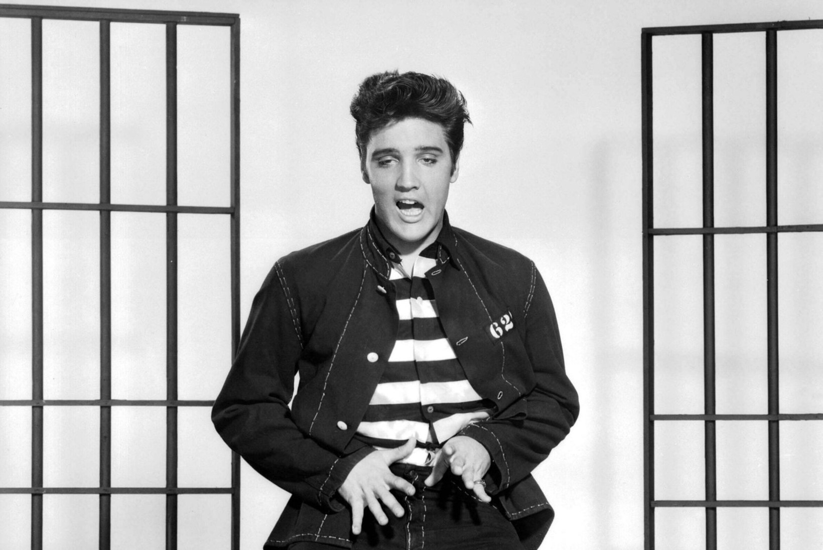 Elvis tegi lauljataridele ettepaneku grupiseksiks